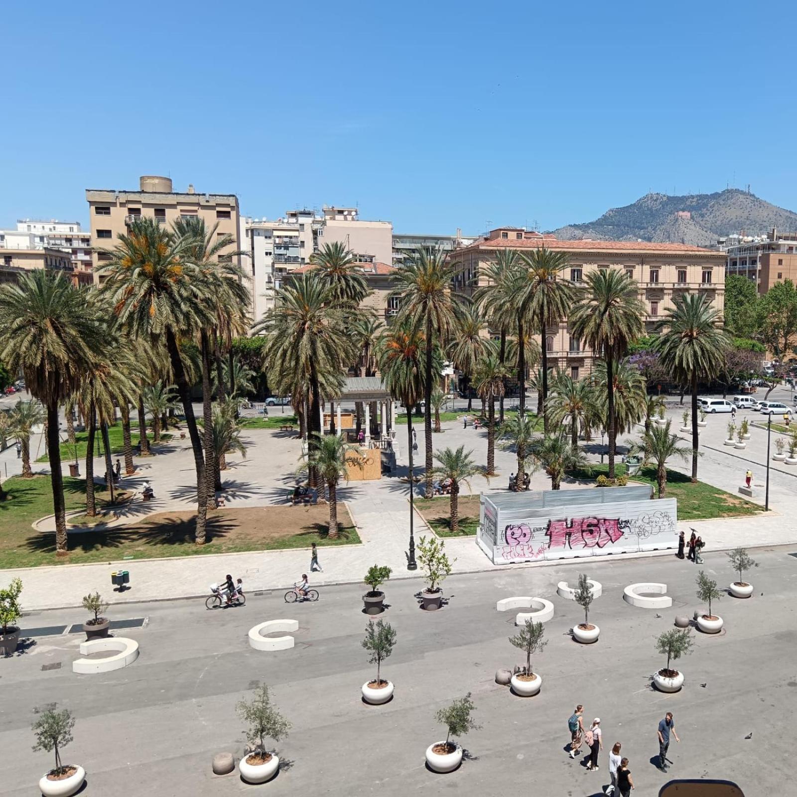 Politeama Suite Palermo Exterior photo